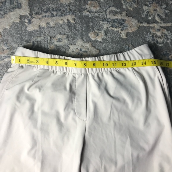 Nike cream cropped pants - Picture 3 of 7
